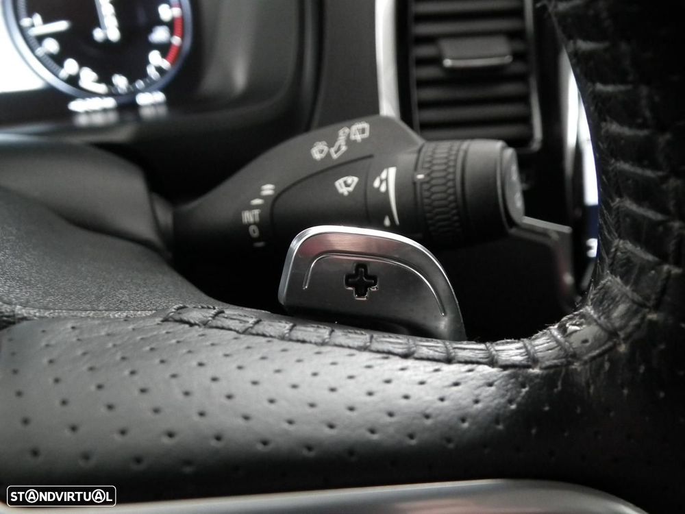 Volvo XC 90 2.0 D4 Inscription - 31