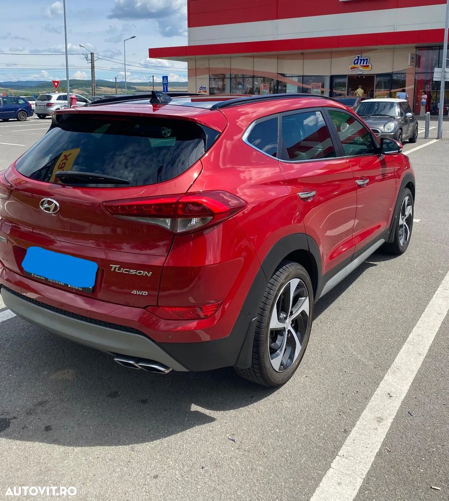 Hyundai Tucson 2.0 CRDI 4WD 6AT Luxury Pack+ - 3