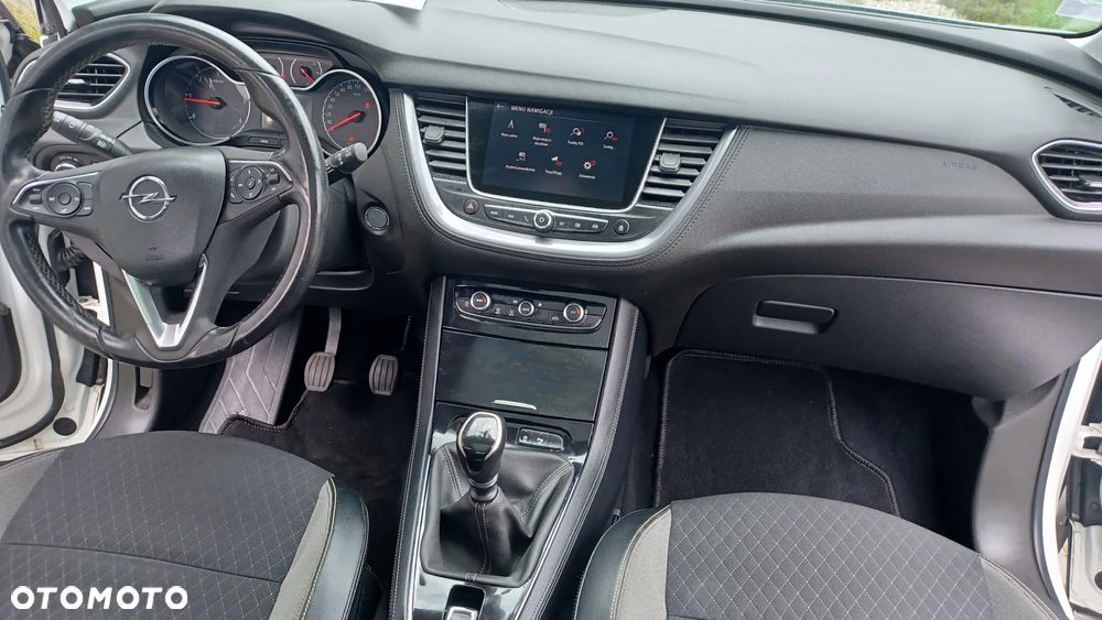 Opel Grandland X 1.6 D Start/Stop INNOVATION - 10