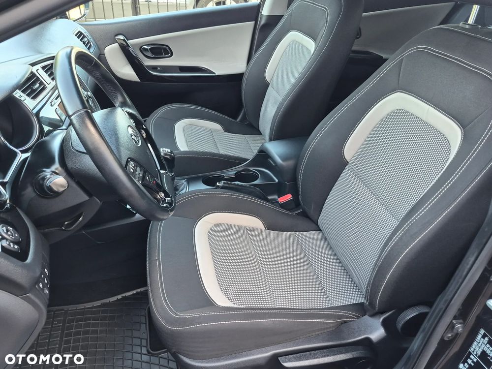 Kia Ceed - 15