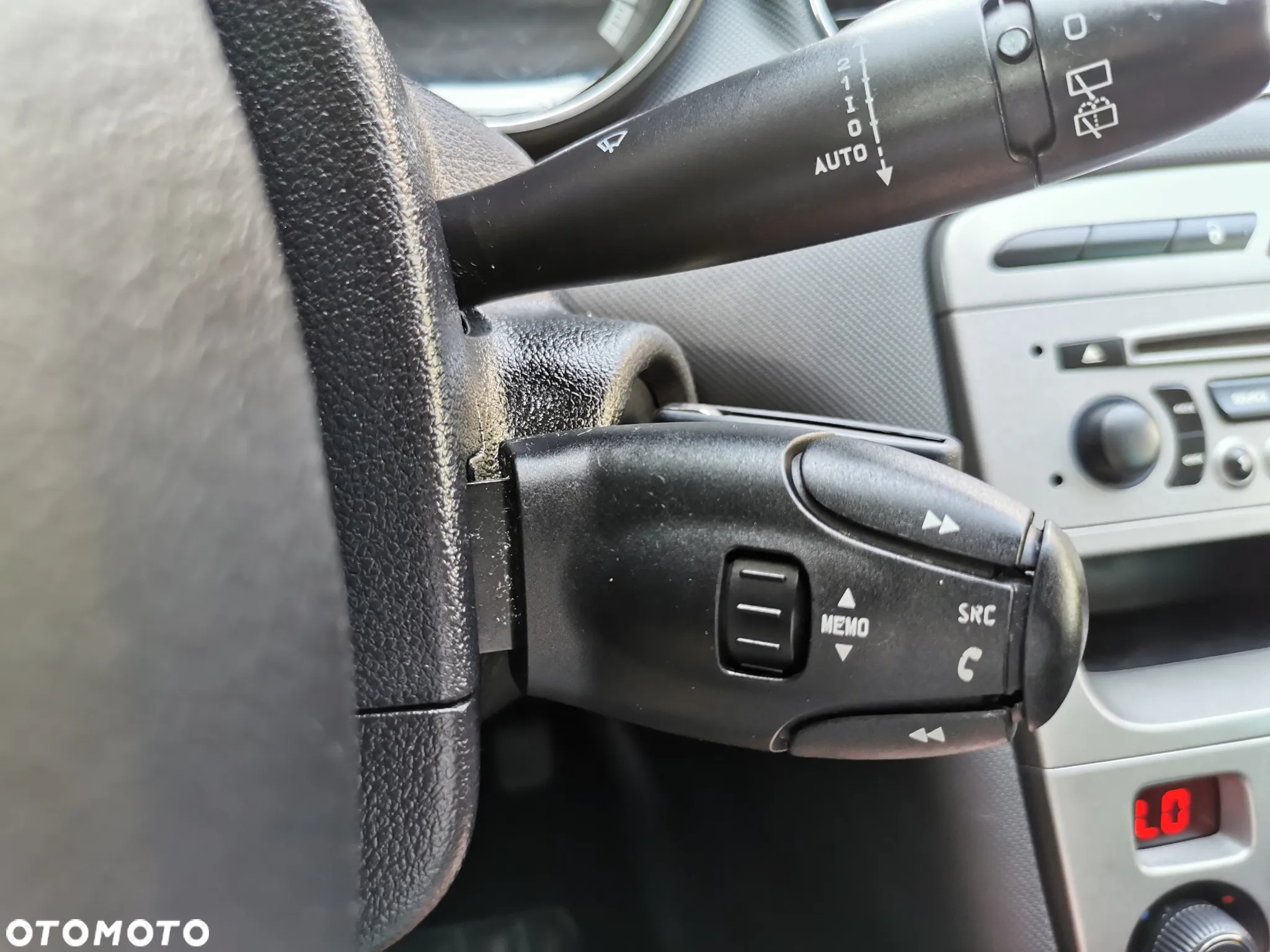 Peugeot 308 SW e-HDi FAP 110 Stop&Start Family - 21