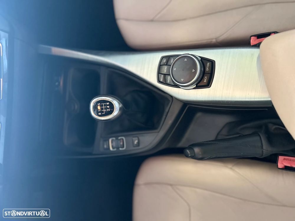 BMW 116 d EfficientDynamics Edition Sport Line - 14