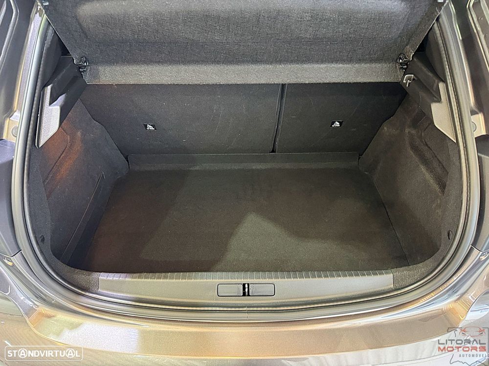 Peugeot 208 1.2 PureTech Allure Pack - 11