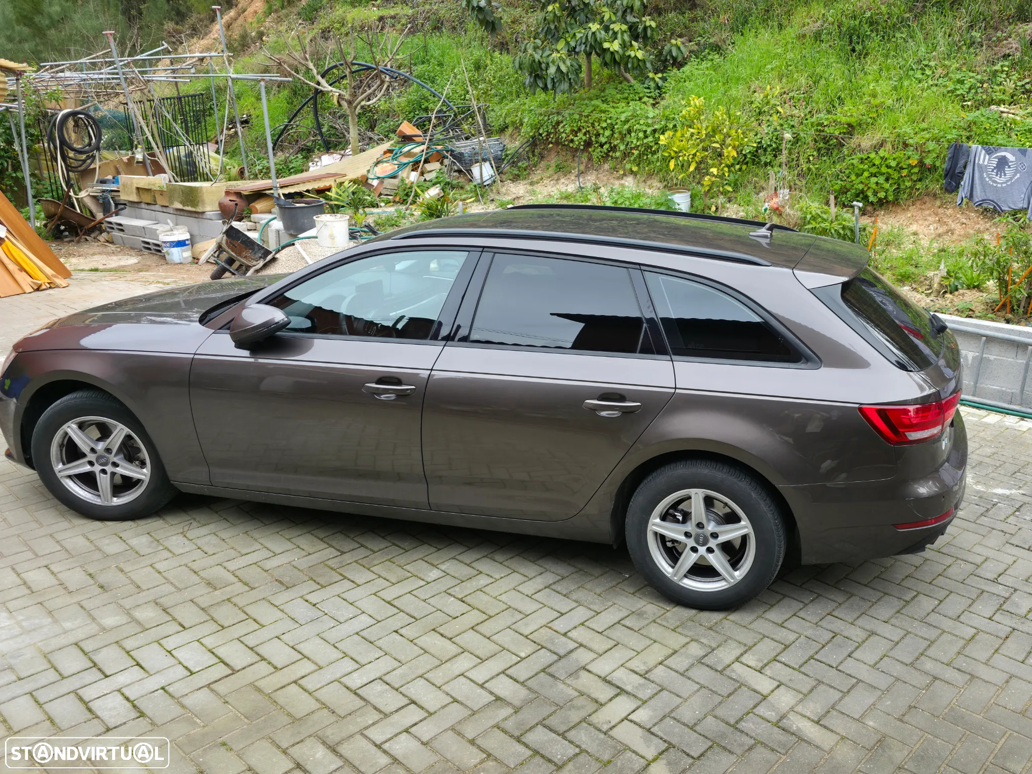 Audi A4 Avant 2.0 TDI Advance S tronic - 40