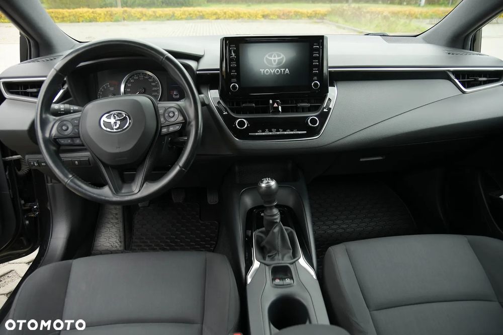 Toyota Corolla - 21