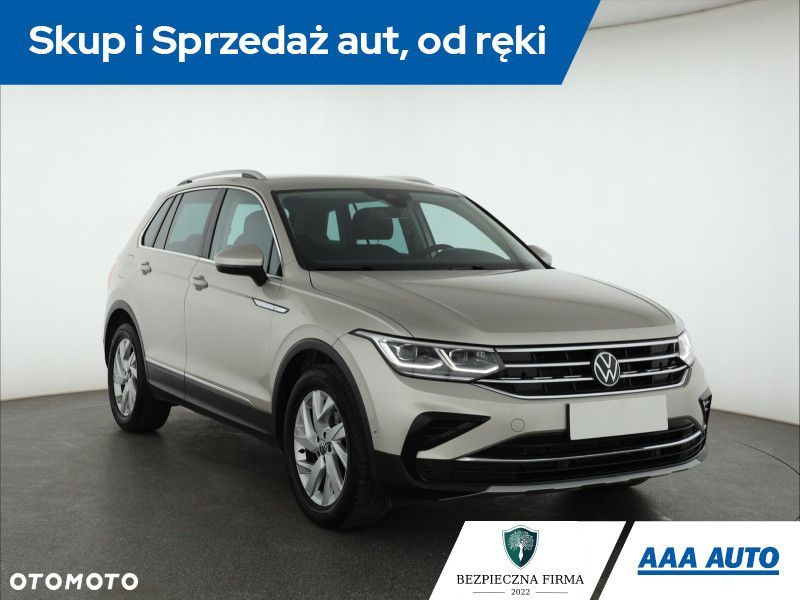 Volkswagen Tiguan - 3