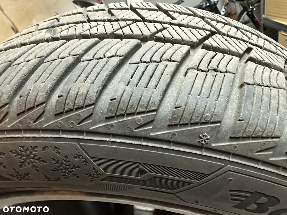 Volkswagen Golf - 11