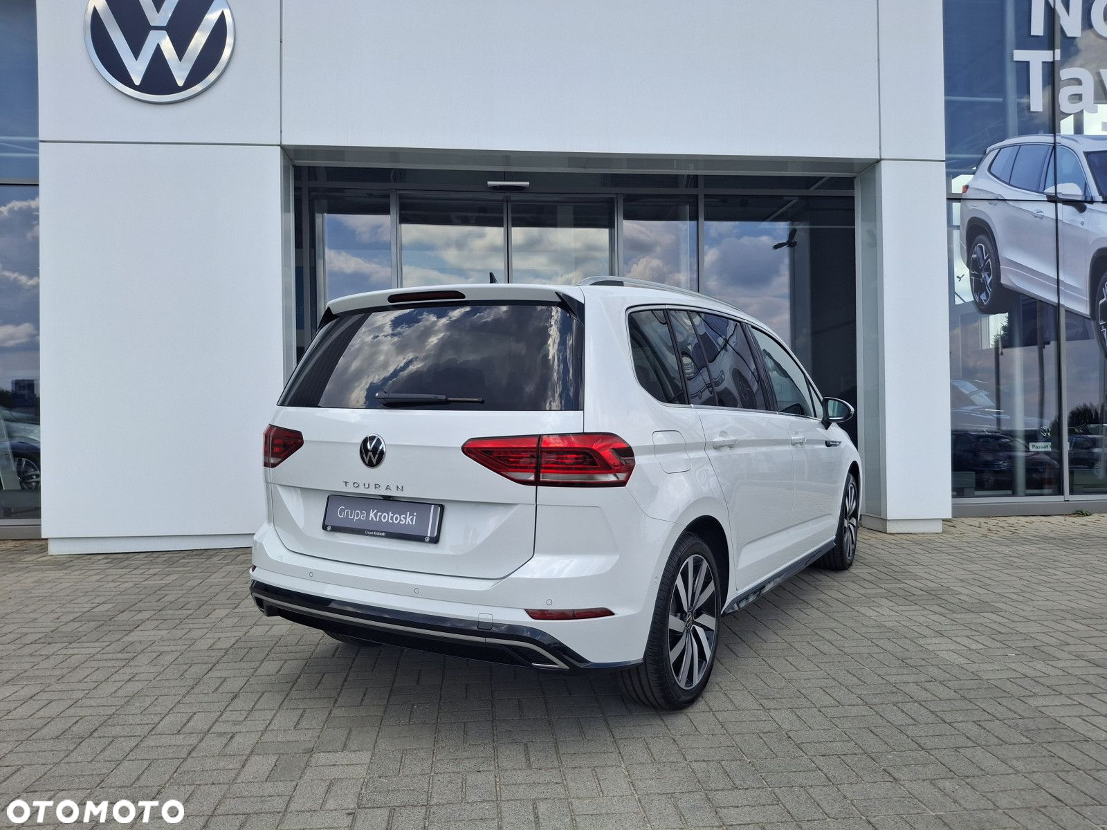 Volkswagen Touran 1.5 TSI EVO Highline DSG - 8