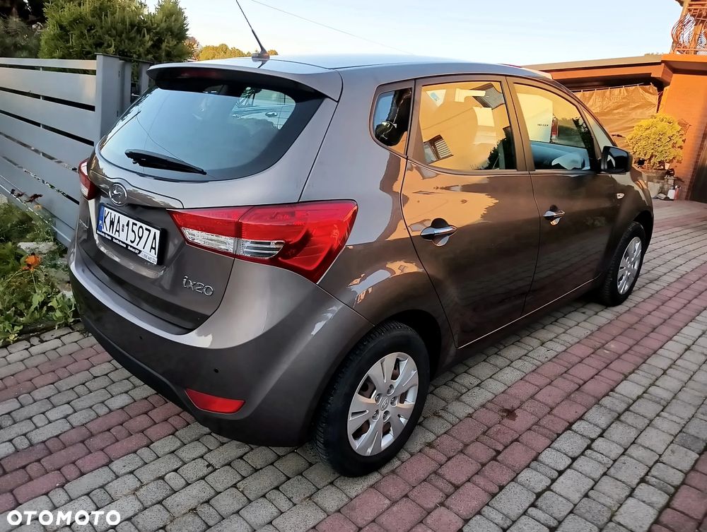 Hyundai ix20 1.4 UEFA EURO 2012 Edition - 8