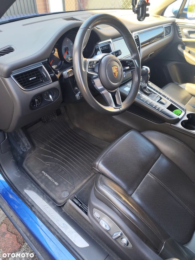 Porsche Macan - 9
