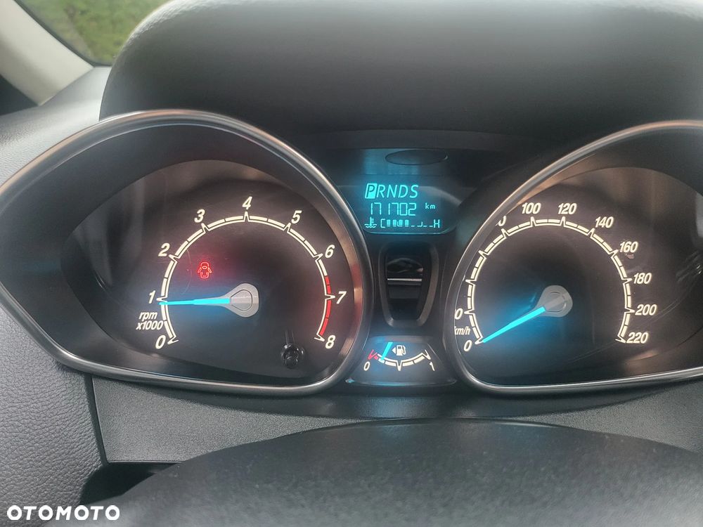 Ford B-MAX 1.6 Titanium - 31