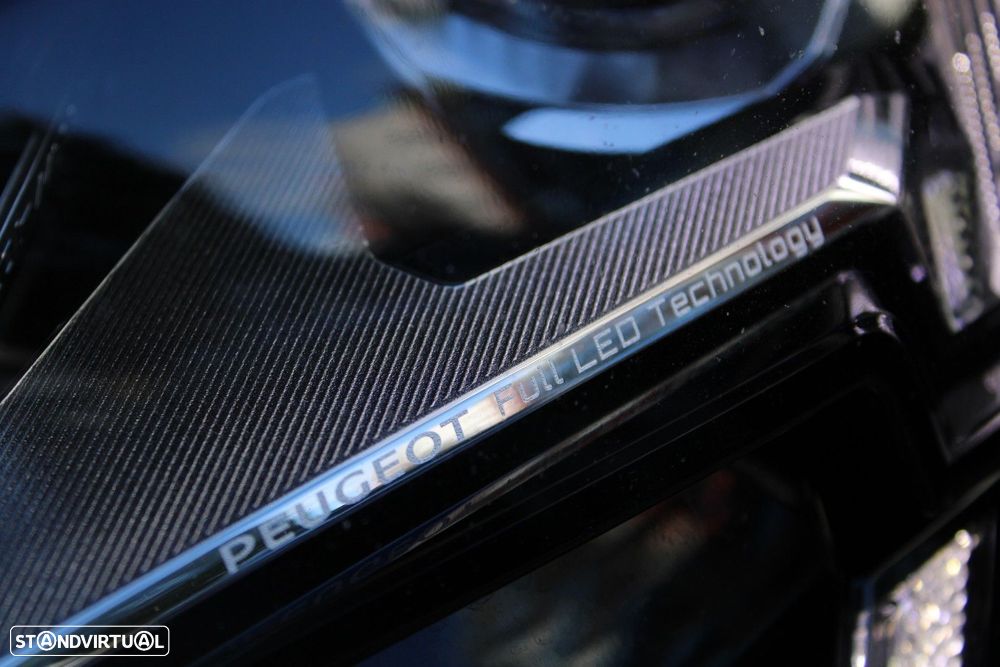 Peugeot 5008 1.5 BlueHDi GT EAT8 - 11