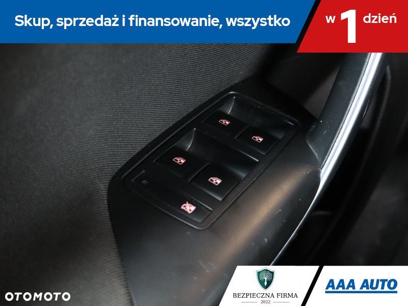 Opel Insignia - 18