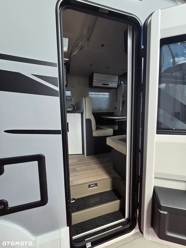 Ford Transit - 15