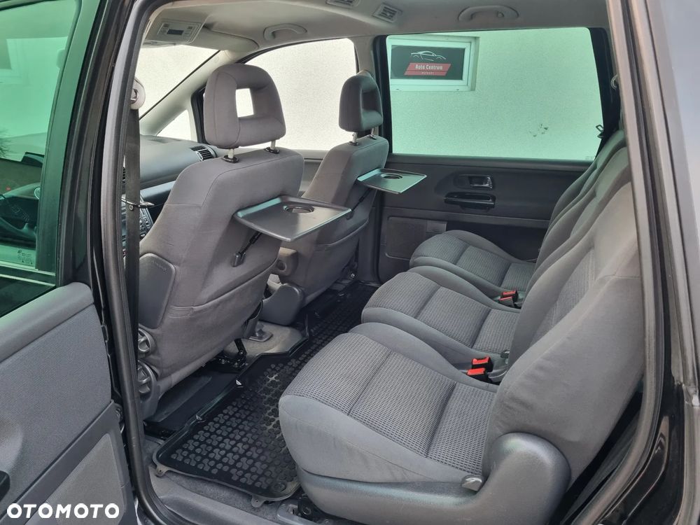 Volkswagen Sharan 1.9 TDI Comfortline Family - 12