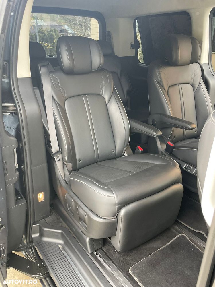 Hyundai Staria 2.2 CRDi Allrad Signature - 13