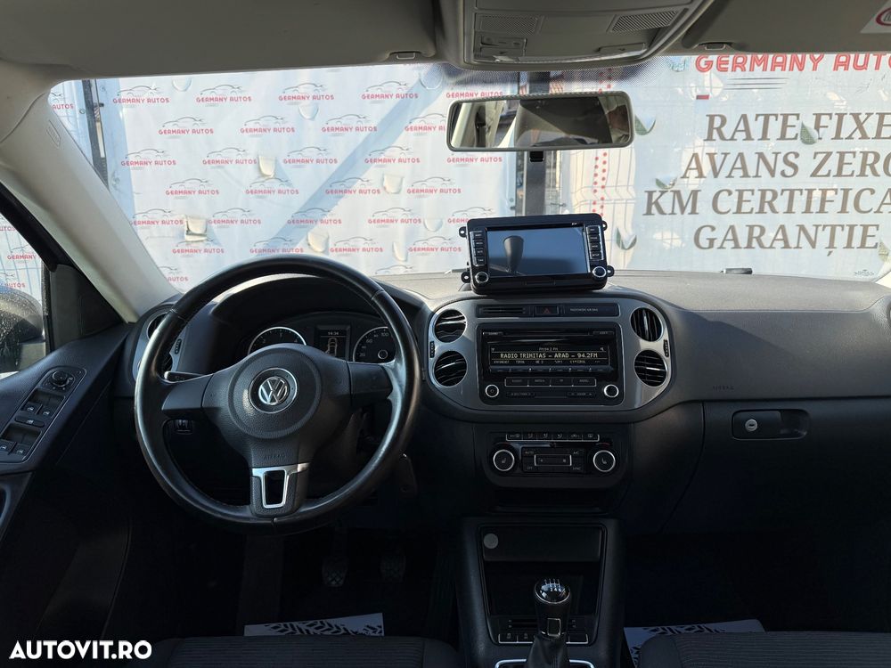 Volkswagen Tiguan - 9