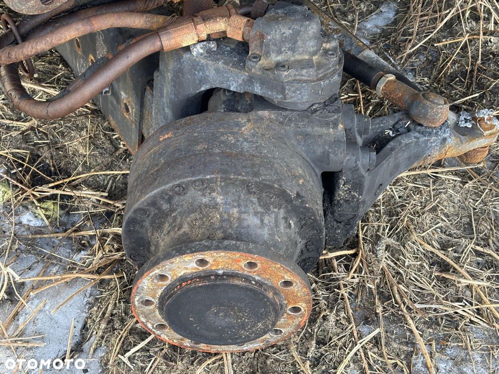 New Holland CR9080 Zwolnica Piasta Napęd Tylny Łożysko CZĘŚCI 86576610 - 1