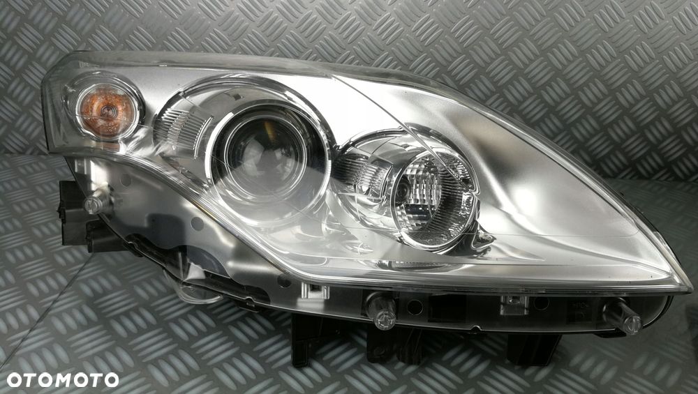 lampa reflektor prawy prawa lewy lewa przód przednia RENAULT LAGUNA III 3 - 8