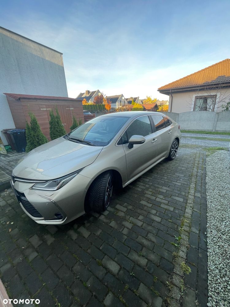 Toyota Corolla 1.8 Hybrid Executive - 8