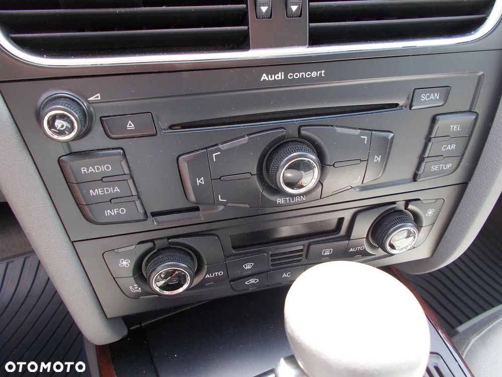 Audi A4 Avant 2.0 TDI Multitronic - 21
