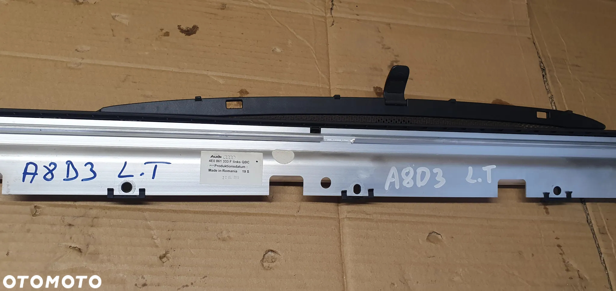 Roleta szyby drzwi lewy tył tylna lewa Audi A8 D3 4E0861333F - 7