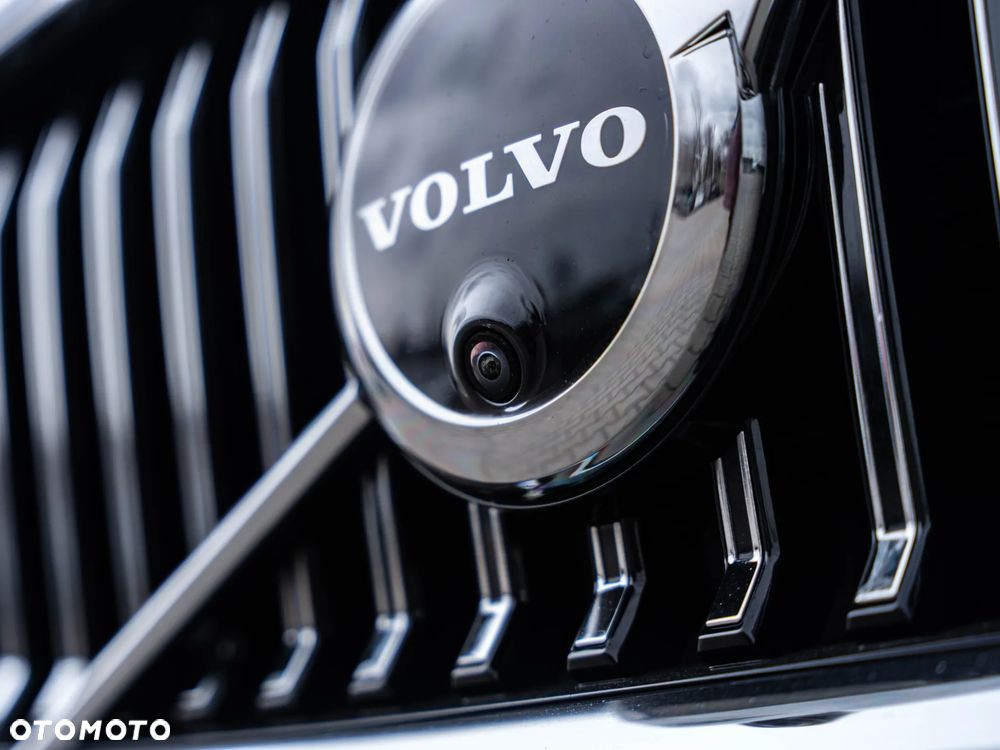 Volvo XC 60 B4 D Plus Bright - 40