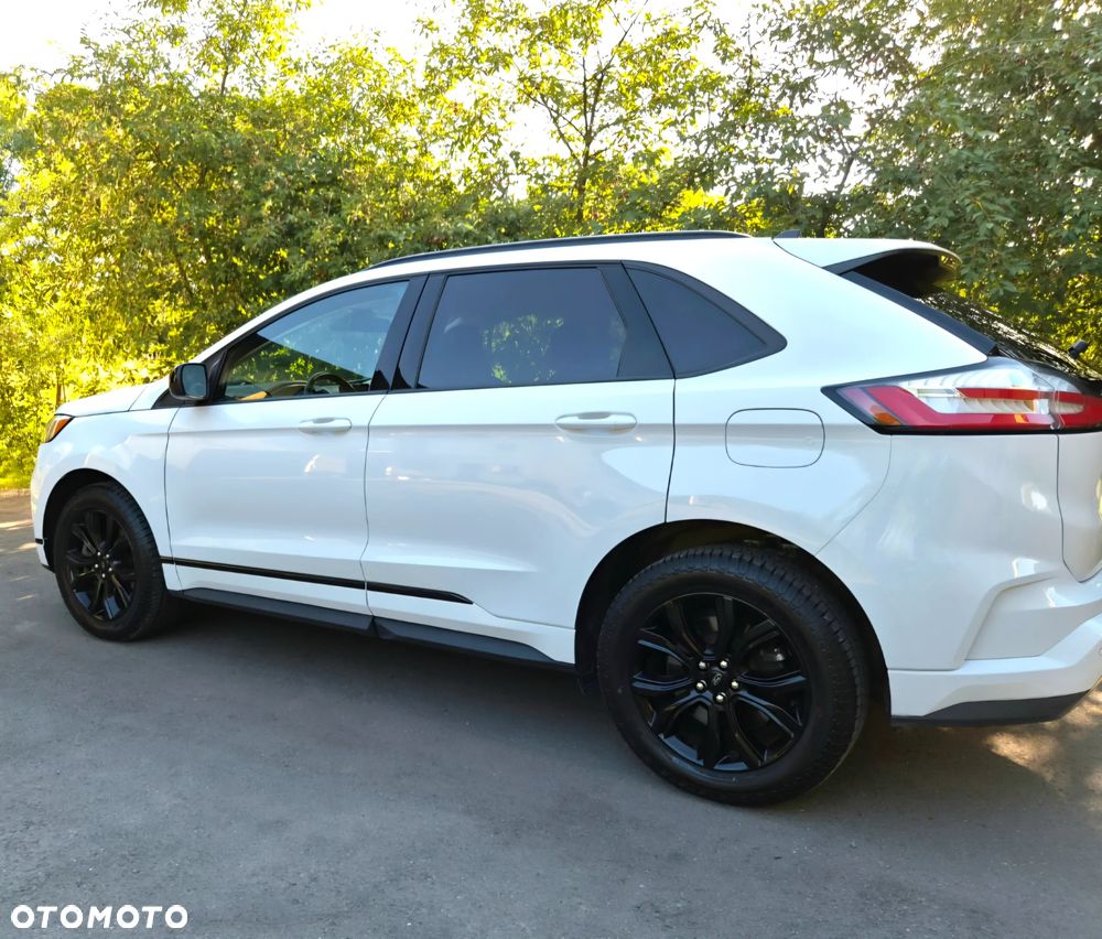 Ford Edge - 5