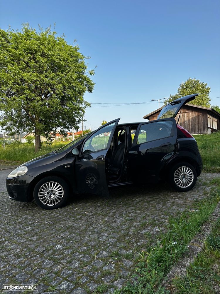Fiat Grande Punto - 6
