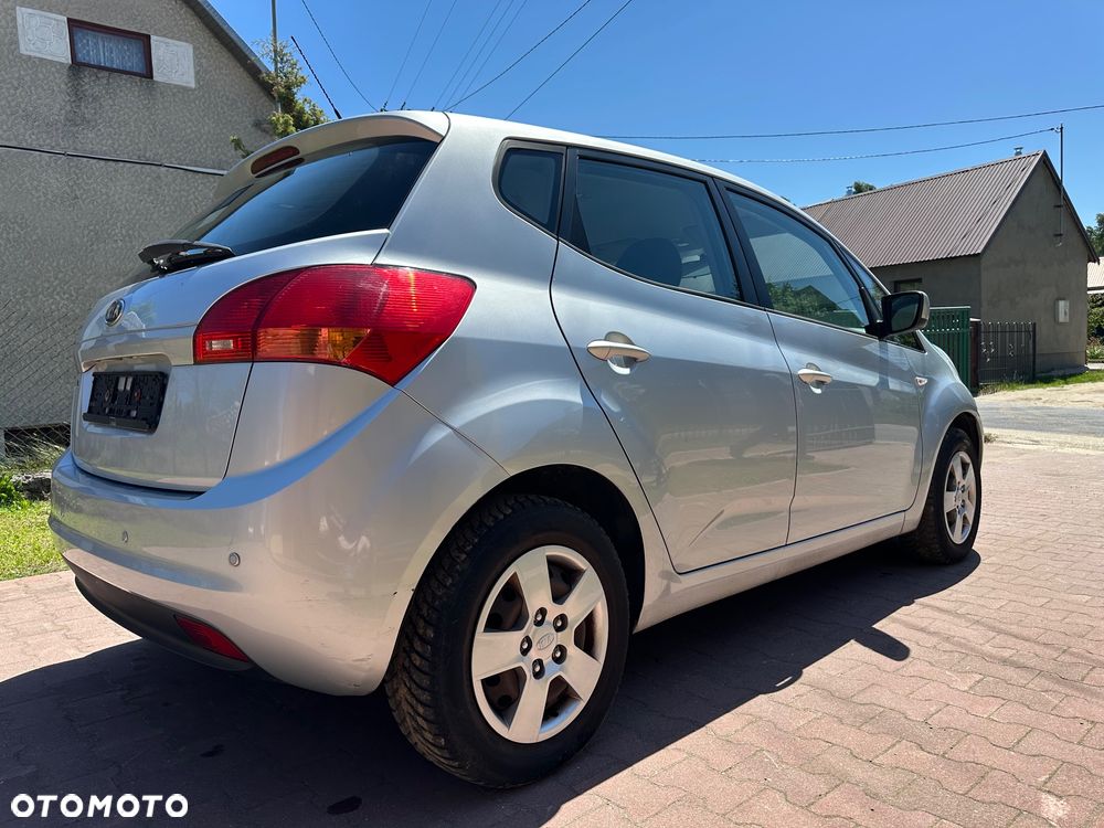 Kia Venga 1.4 CVVT Edition 7 - 12