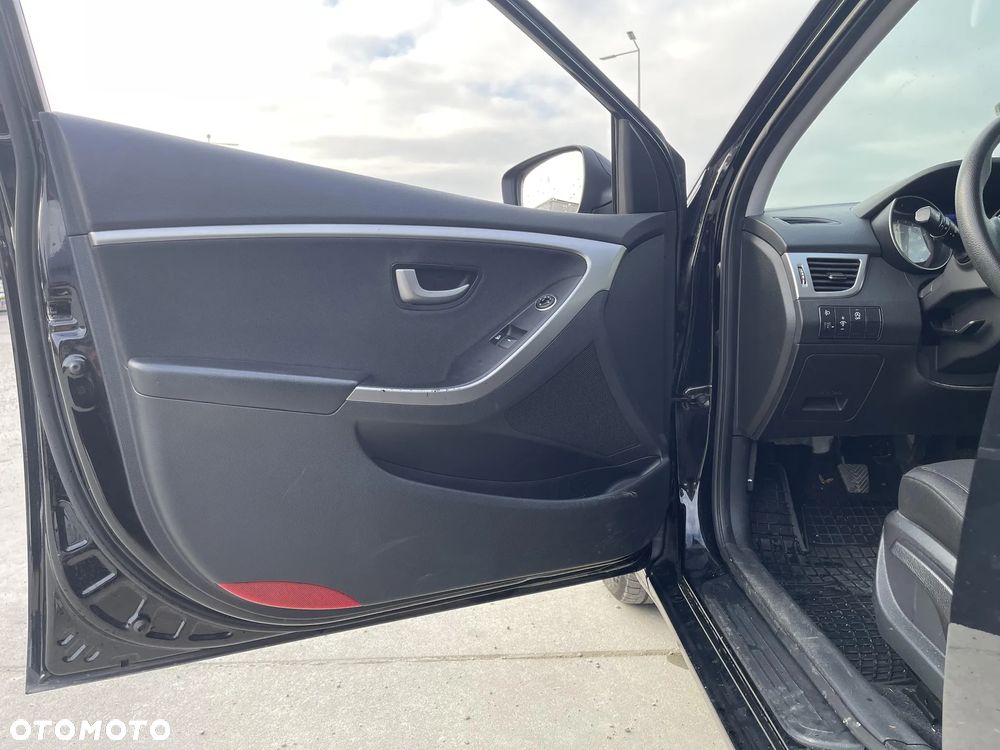 Hyundai i30 1.4 Comfort - 10