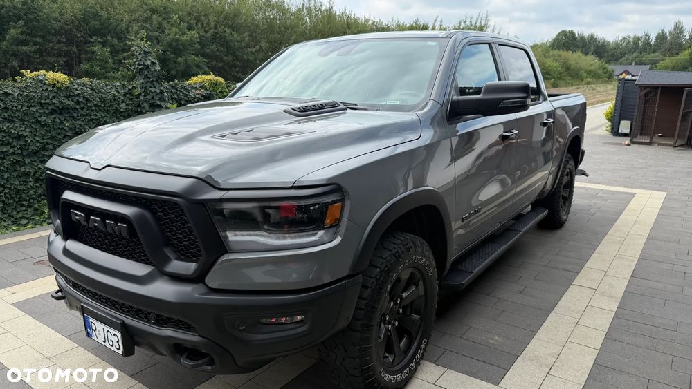 Dodge RAM - 2