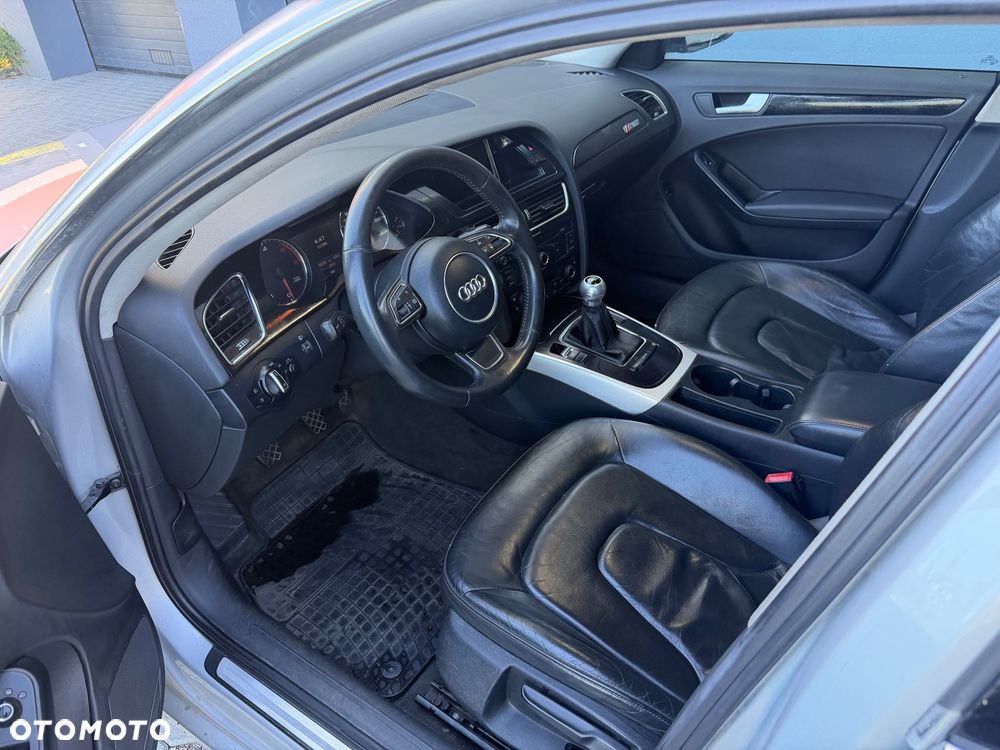 Audi A4 Avant 2.0 TDI - 7