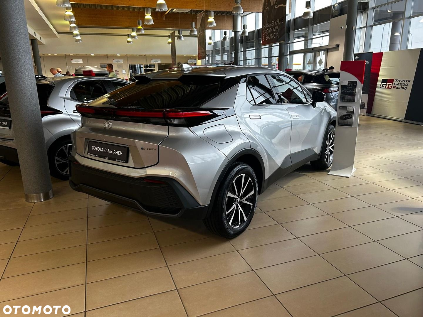 Toyota C-HR - 4