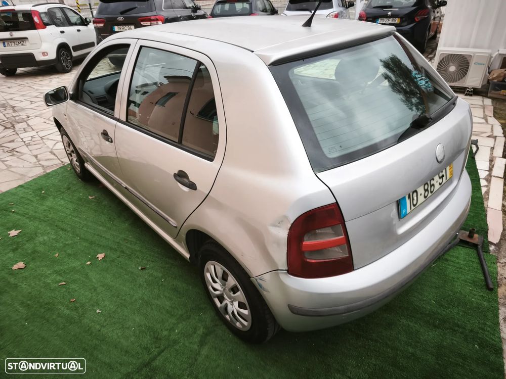 Skoda Fabia 1.4 Comfort AC - 25