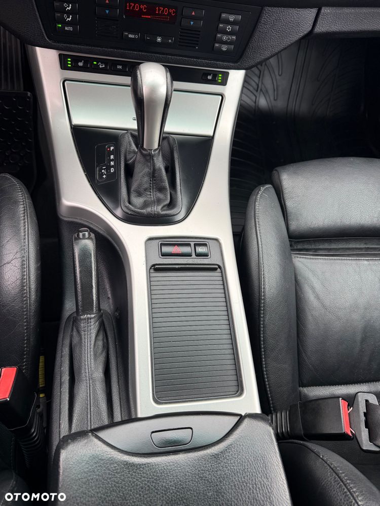 BMW X5 3.0 i Edition Exclusive - 28