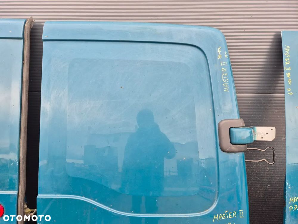 DRZWI RENAULT MASTER II - 7