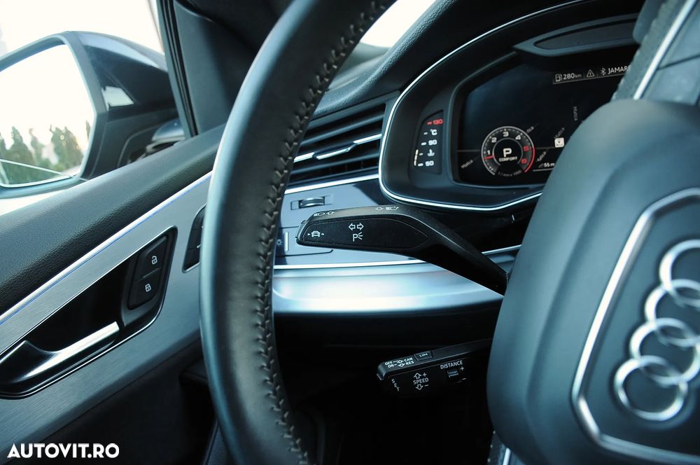 Audi Q8 50 TDI quattro Tiptronic - 15