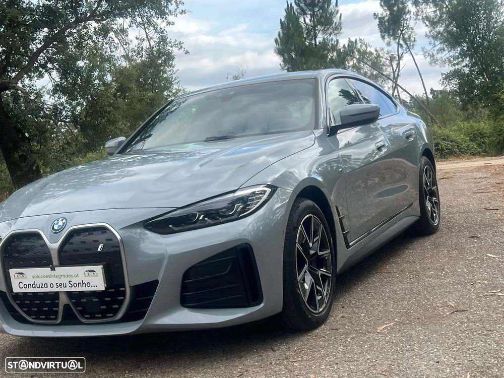 BMW i4 eDrive40 Edição Desportiva M - 35