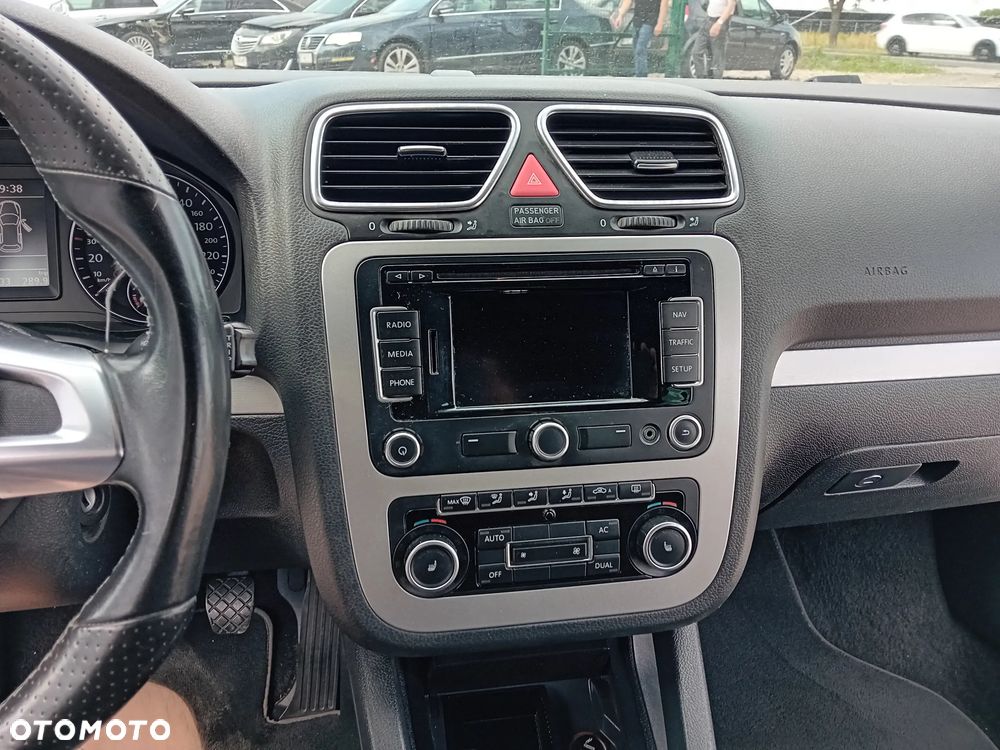 Volkswagen Scirocco 2.0 TDI - 16