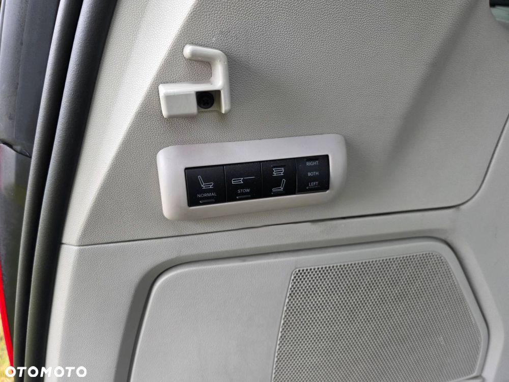 Chrysler Grand Voyager 2.8 CRD Limited - 10