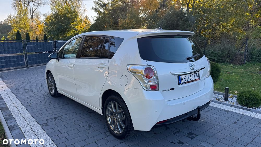 Toyota Verso 1.8 Prestige EU5 MS - 23