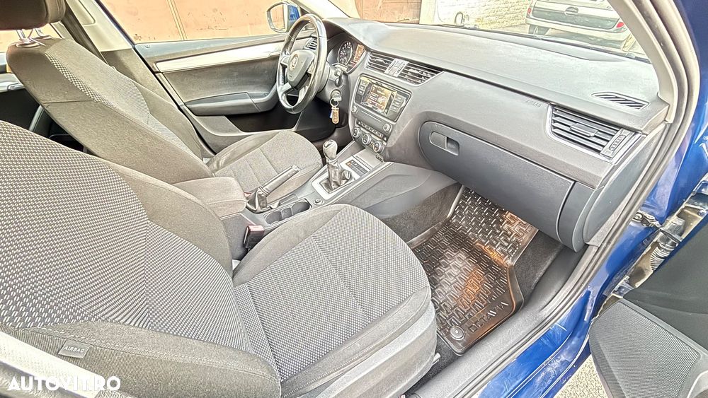 Skoda Octavia 1.6 TDI Style - 7