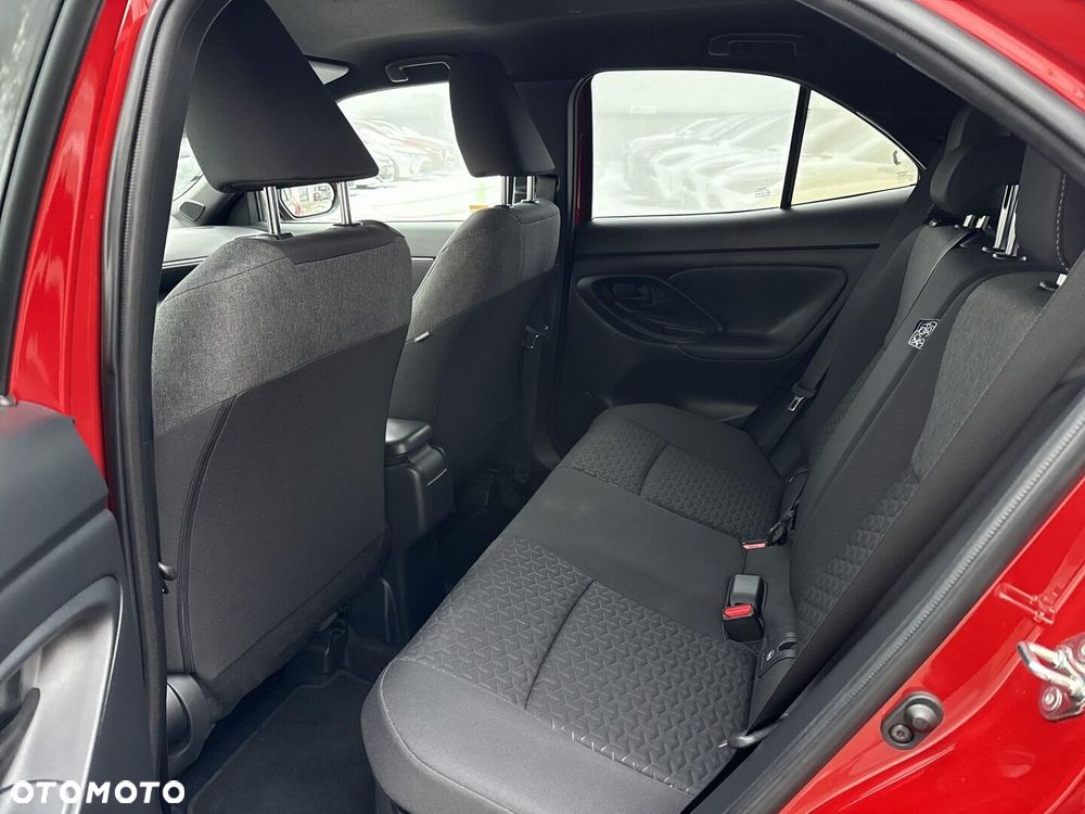 Toyota Yaris Cross Hybrid 1.5 Comfort - 13