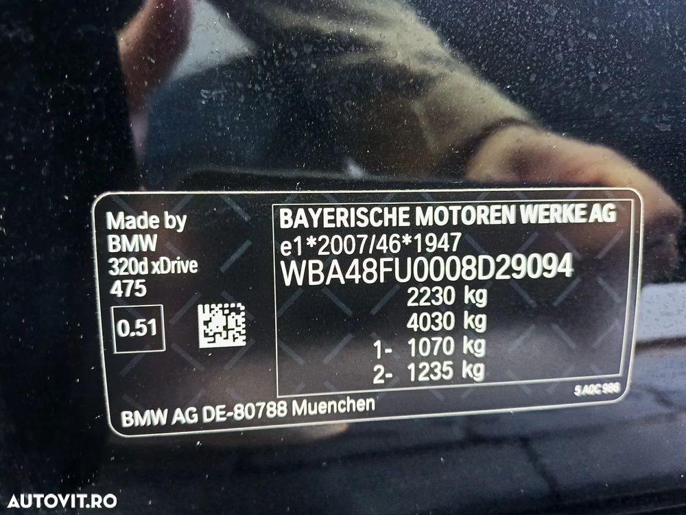 BMW Seria 3 320d xDrive AT M Sport - 40