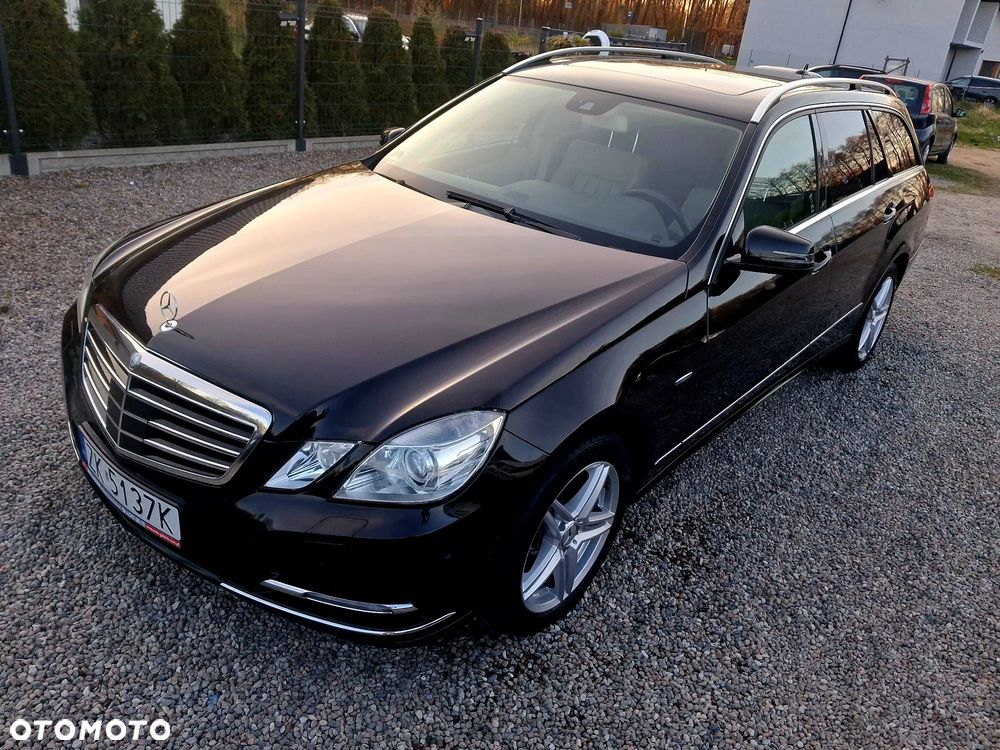 Mercedes-Benz Klasa E 350 CDI 4-Matic BlueEff Avantgarde - 3