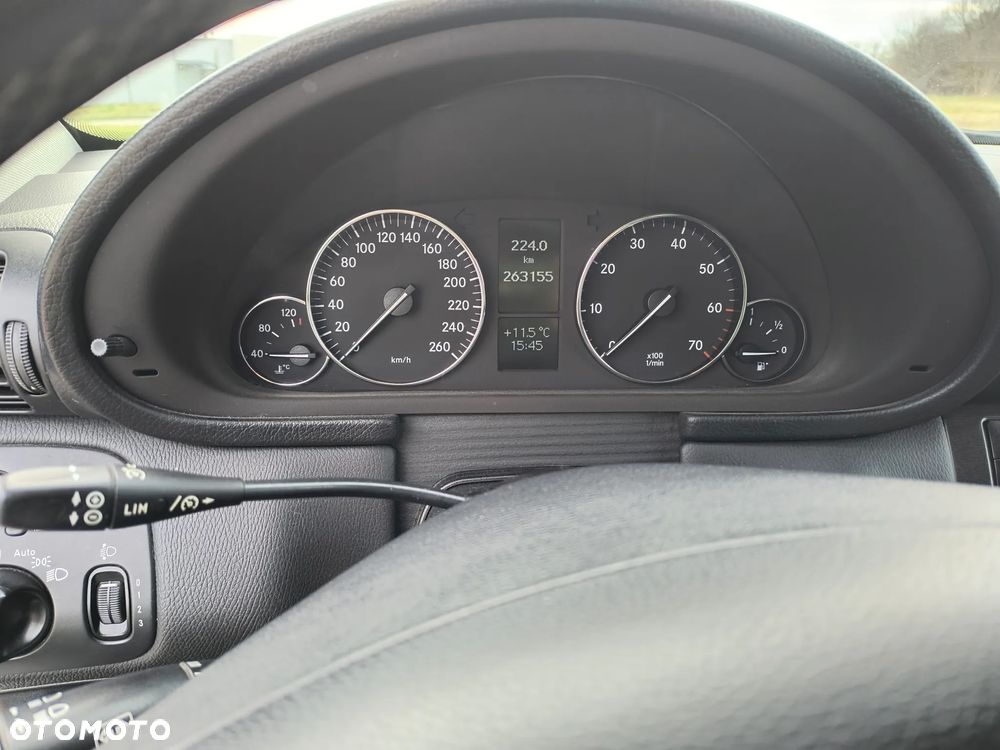 Mercedes-Benz Klasa C 230 Kompressor - 8