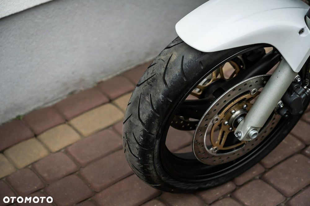 Honda Hornet - 10