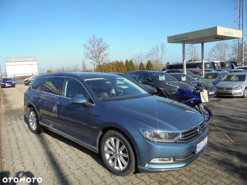 Volkswagen Passat Variant 2.0 TDI SCR BlueMotion Highline - 1