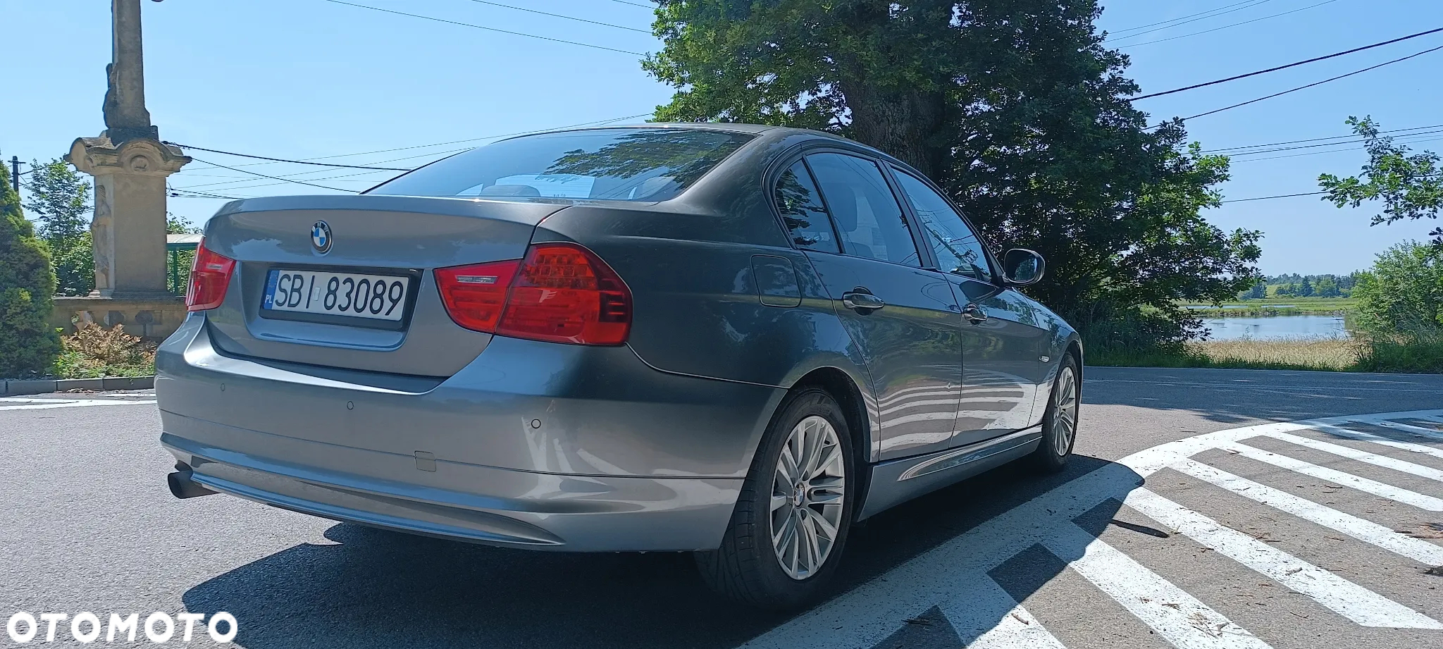 BMW Seria 3 320i - 8